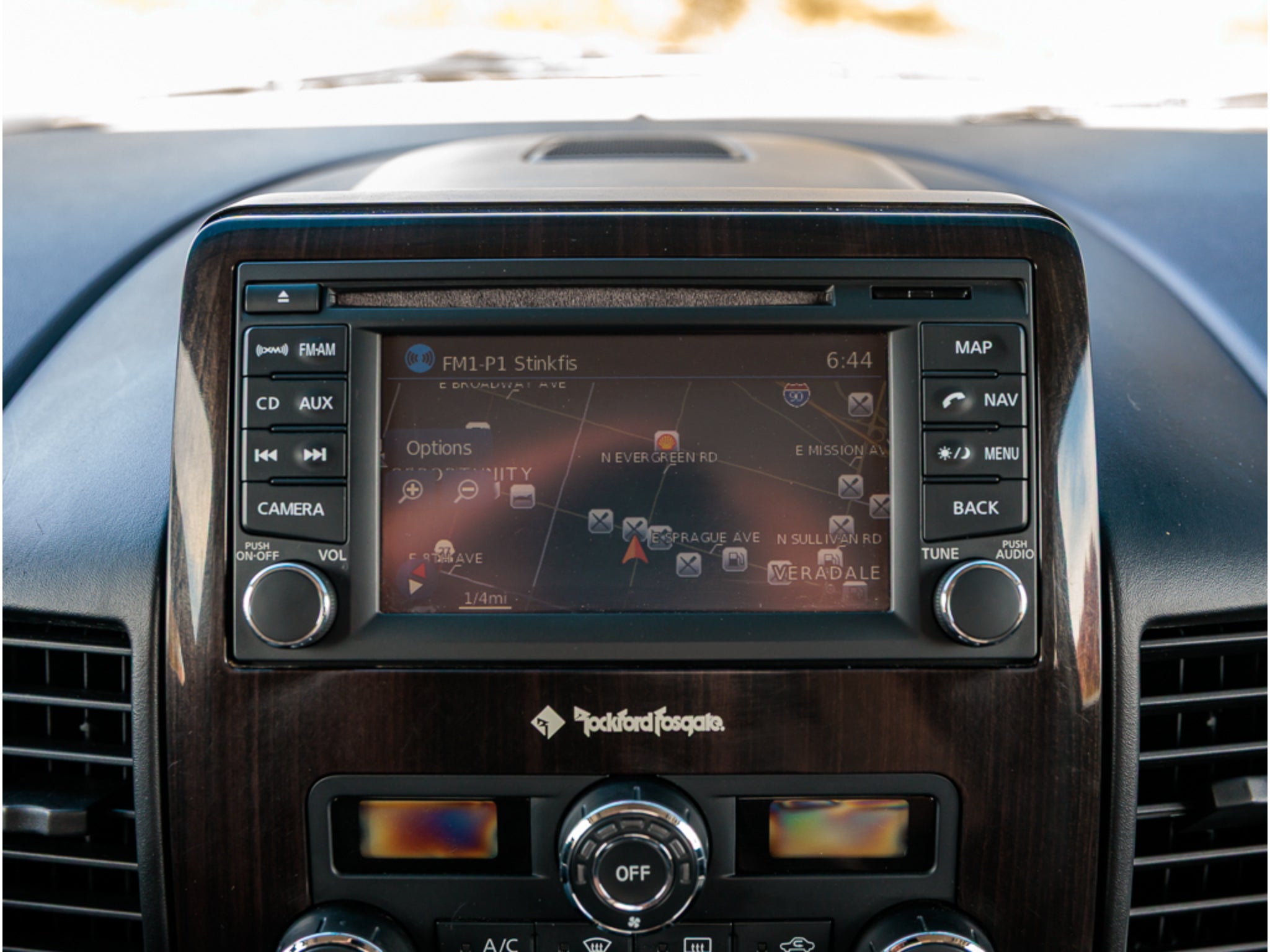 2014 Nissan Titan Base