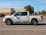 2014 Nissan Titan Base