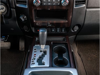 2014 Nissan Titan Base