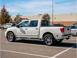 2014 Nissan Titan Base
