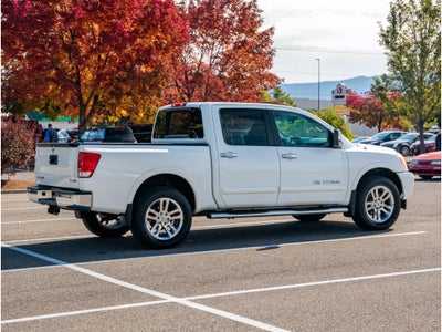 2014 Nissan Titan Base