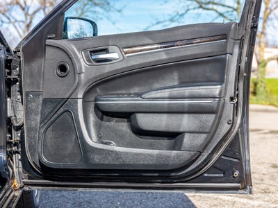 2017 Chrysler 300C Base