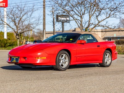 1995 Pontiac Firebird Base