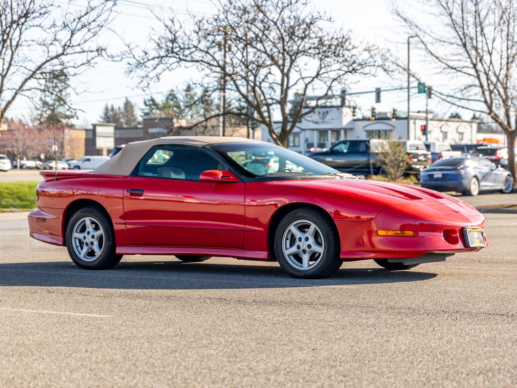1995 Pontiac Firebird Base
