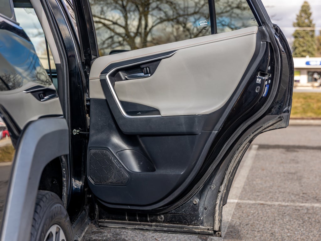 2019 Toyota RAV4 Adventure