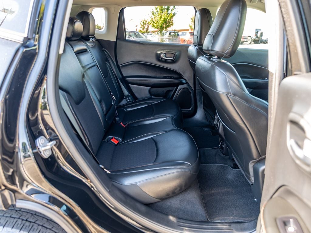 2019 Jeep Compass Base