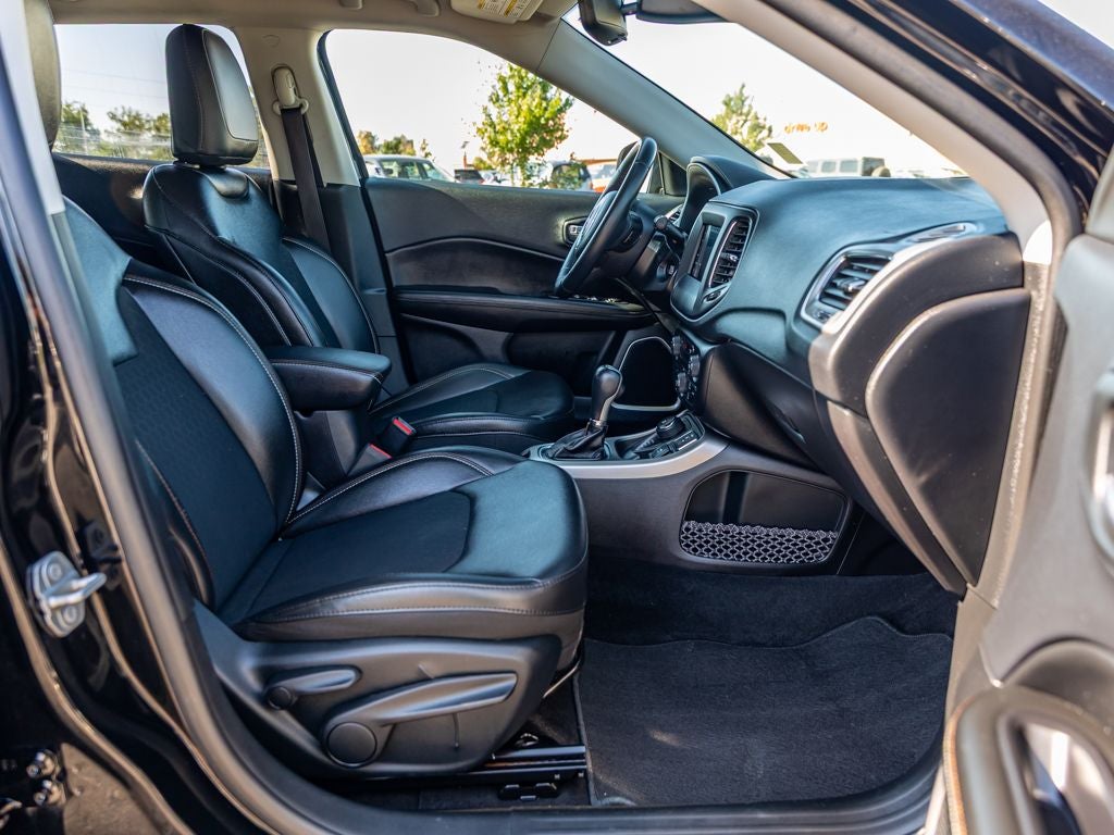 2019 Jeep Compass Base