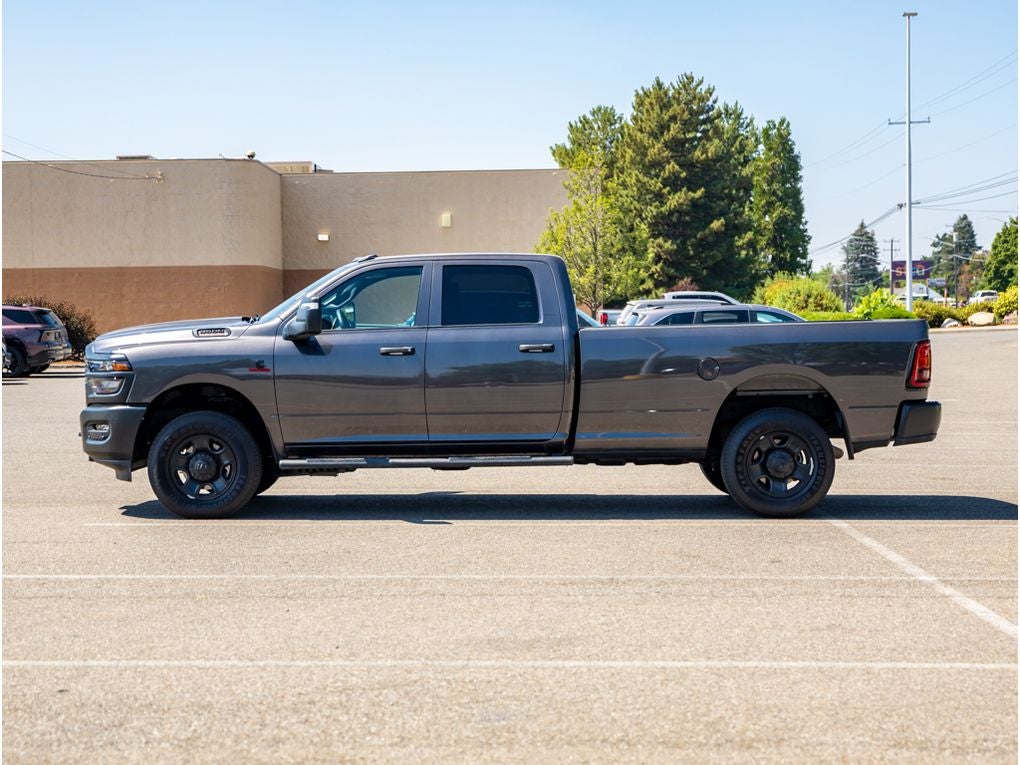 2025 RAM 3500 Tradesman Cummins