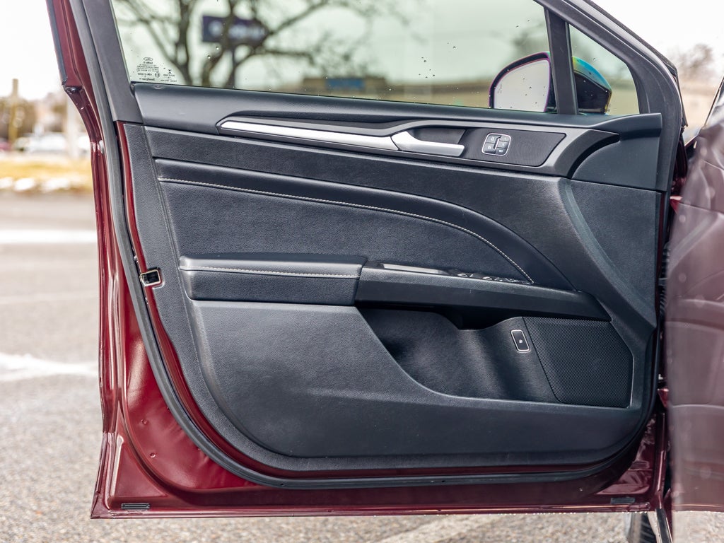 2017 Ford Fusion Energi Base