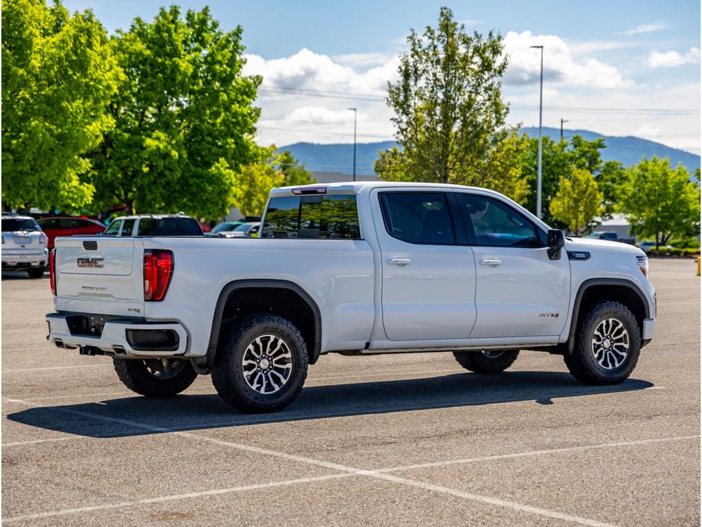 2021 GMC Sierra AT4