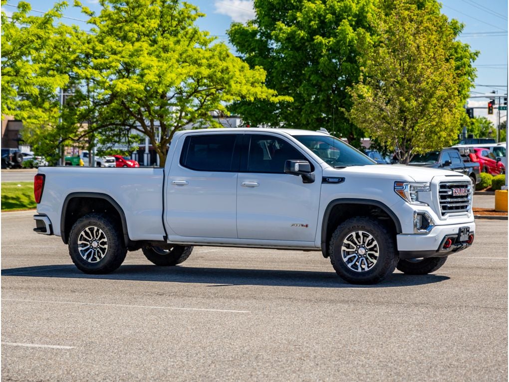 2021 GMC Sierra AT4