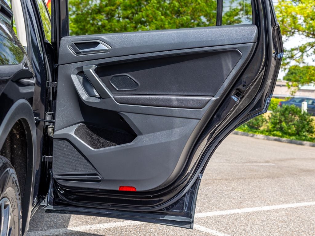 2021 Volkswagen Tiguan Base