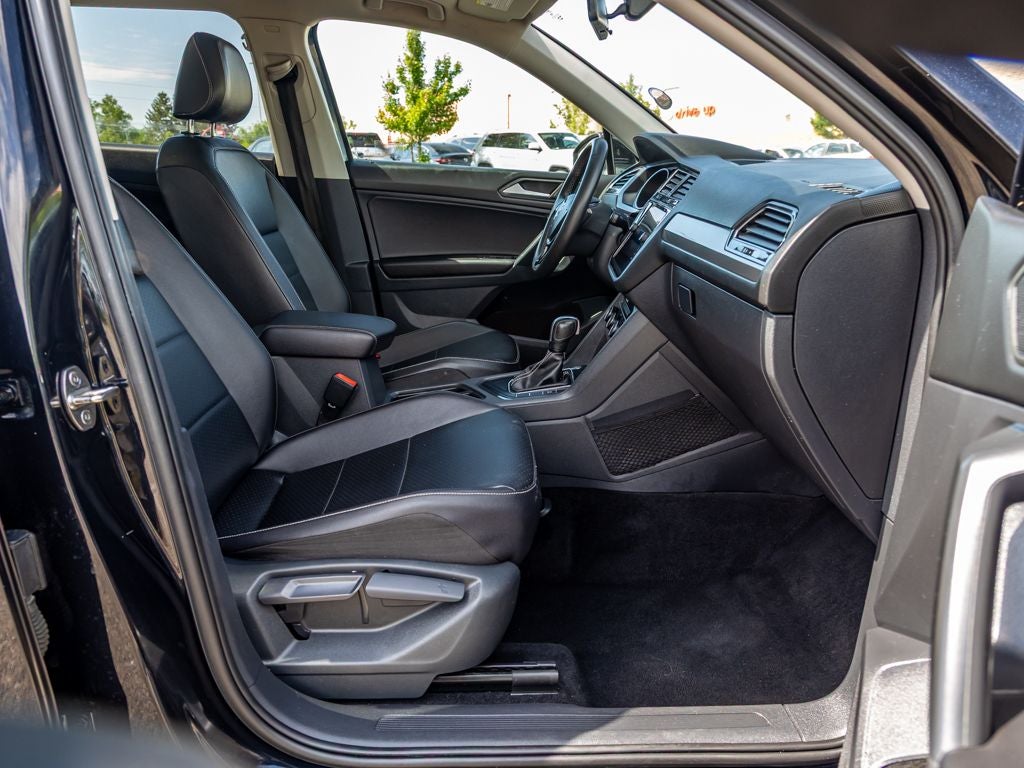 2021 Volkswagen Tiguan Base