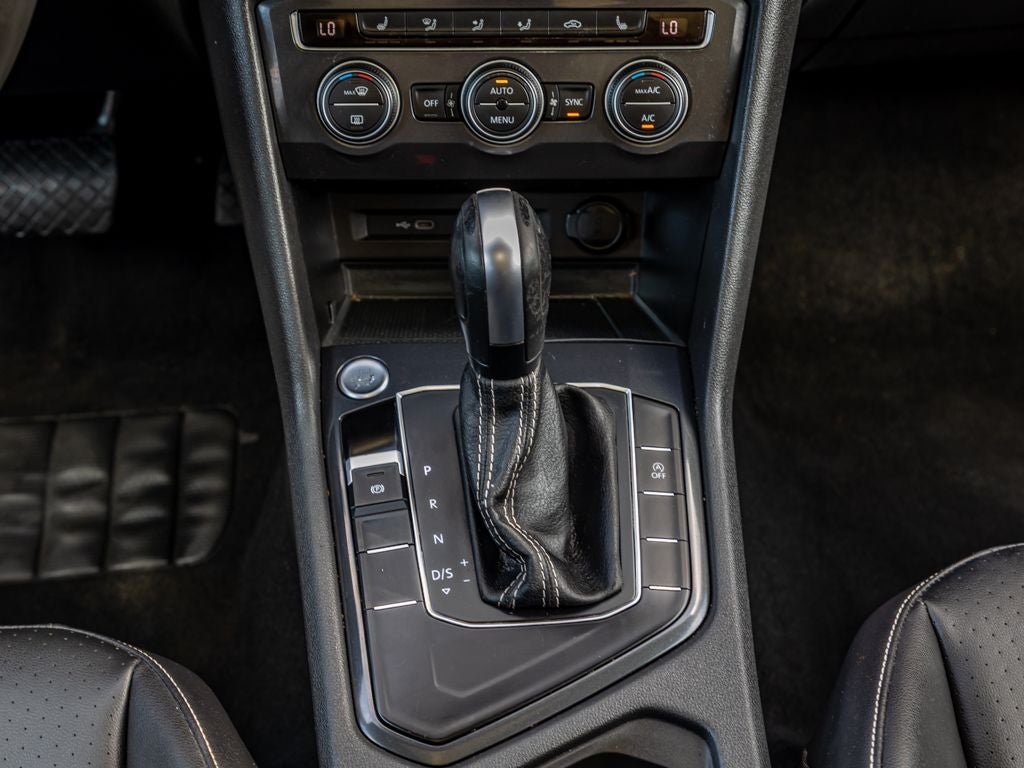 2021 Volkswagen Tiguan Base