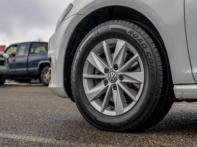 2016 Volkswagen Golf SportWagen SportWagen TSI S