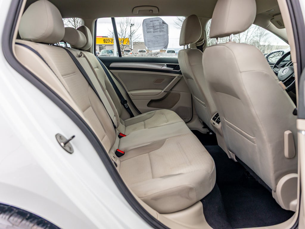 2016 Volkswagen Golf SportWagen SportWagen TSI S