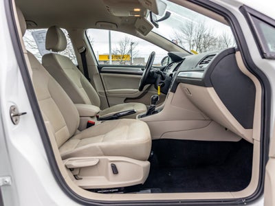 2016 Volkswagen Golf SportWagen SportWagen TSI S