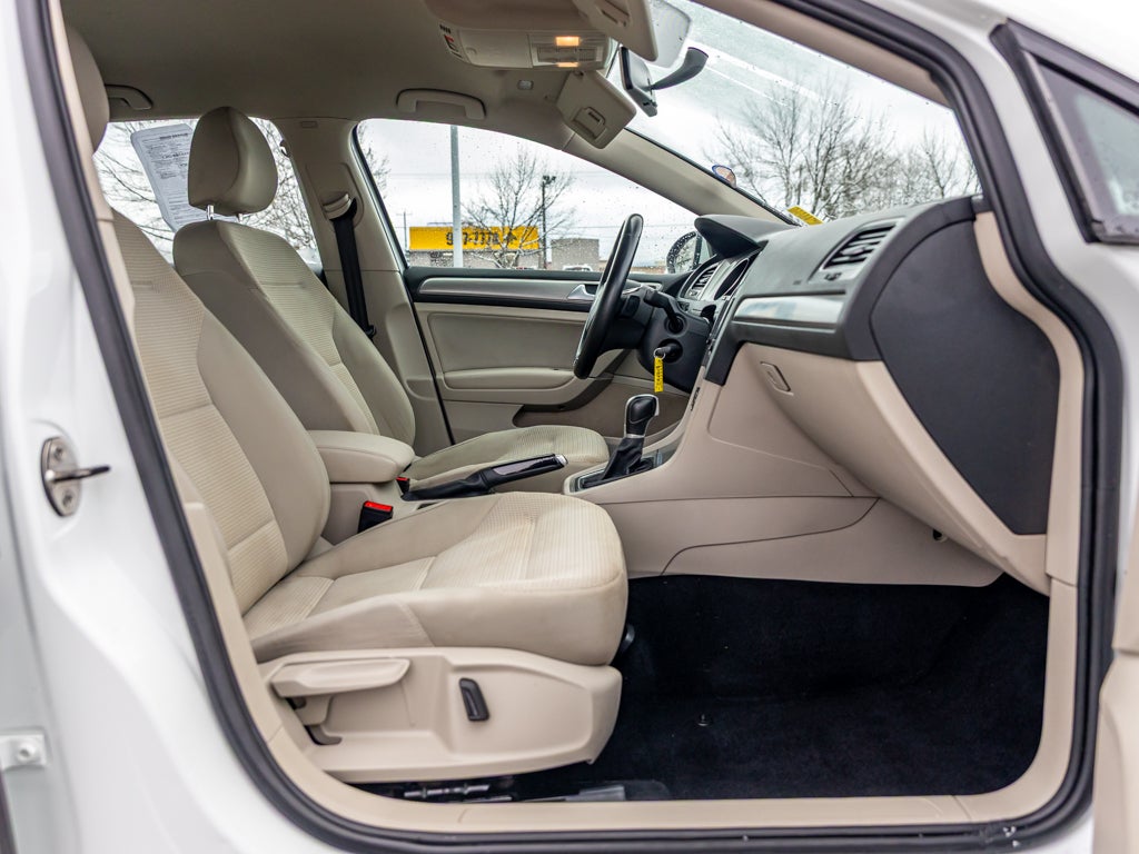 2016 Volkswagen Golf SportWagen SportWagen TSI S