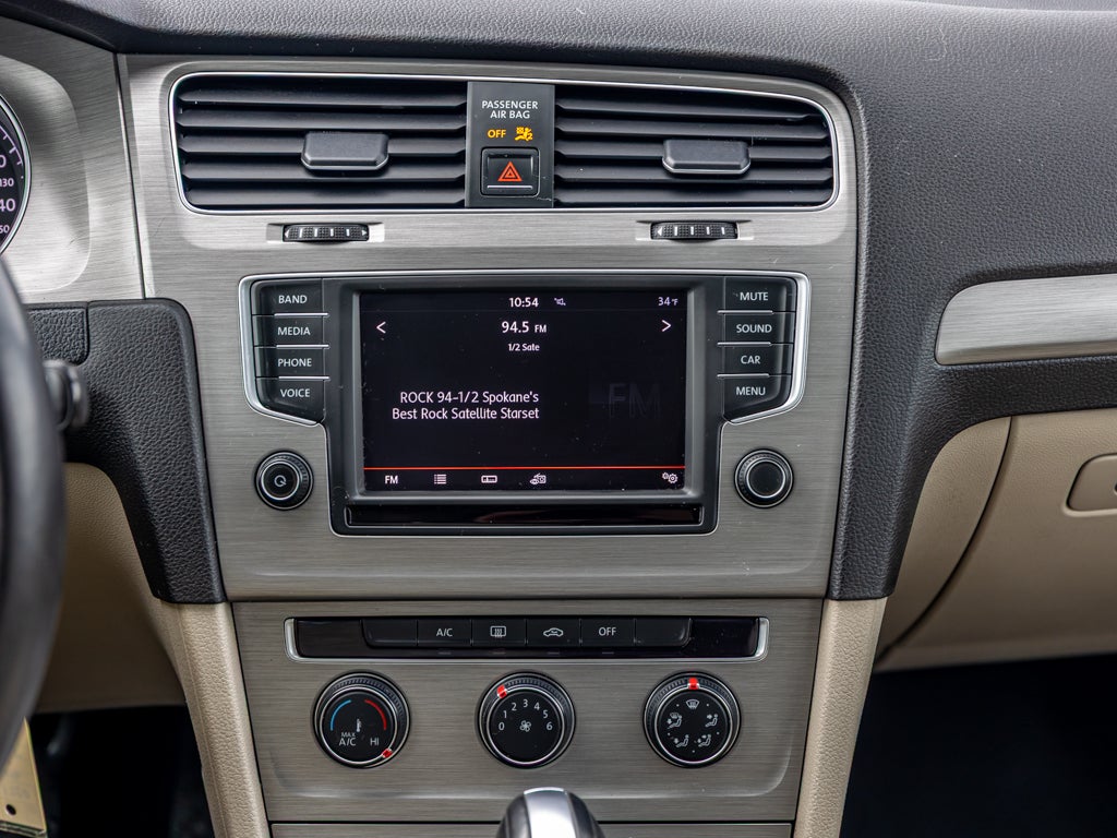 2016 Volkswagen Golf SportWagen SportWagen TSI S