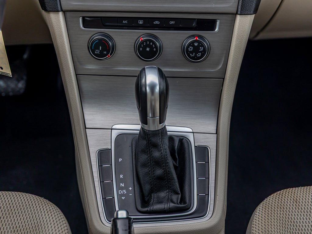 2016 Volkswagen Golf SportWagen SportWagen TSI S