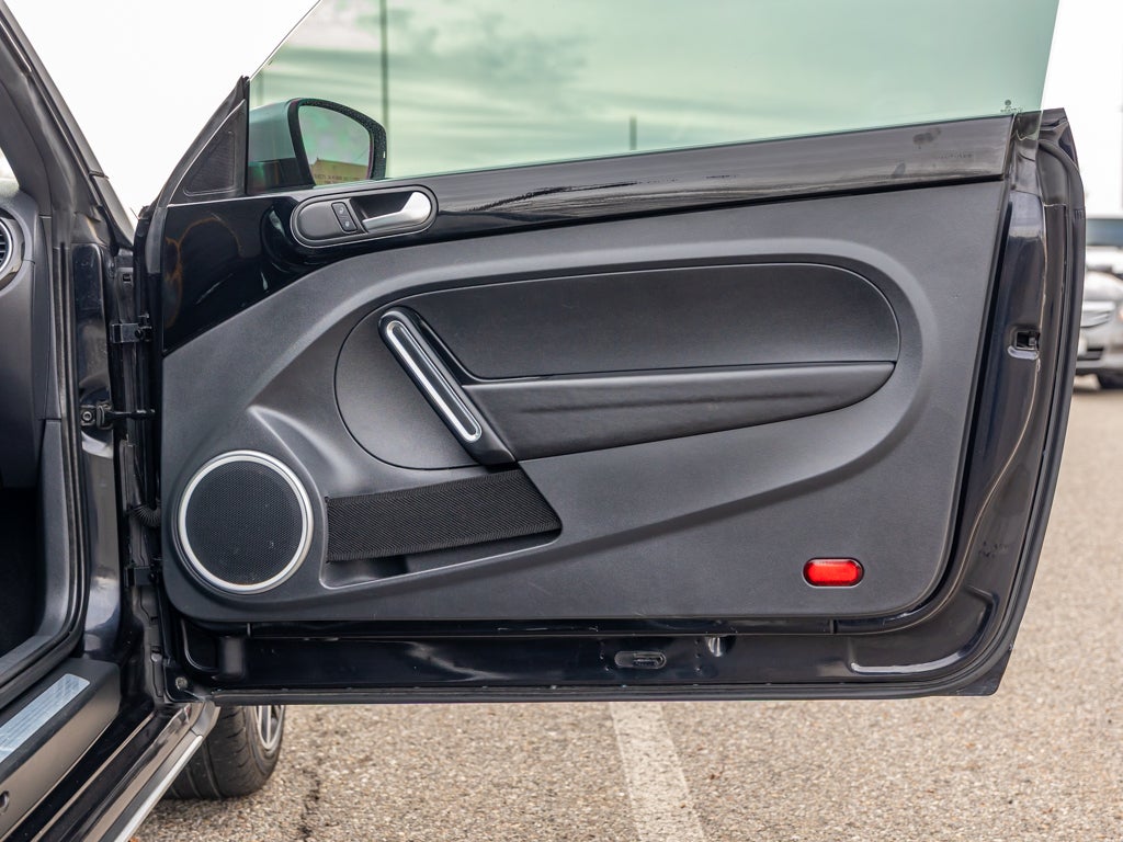 2017 Volkswagen Beetle 1.8T Dune