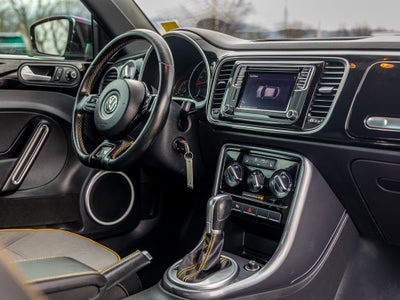 2017 Volkswagen Beetle 1.8T Dune