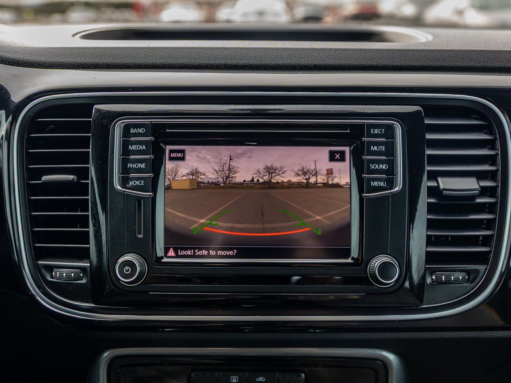 2017 Volkswagen Beetle 1.8T Dune