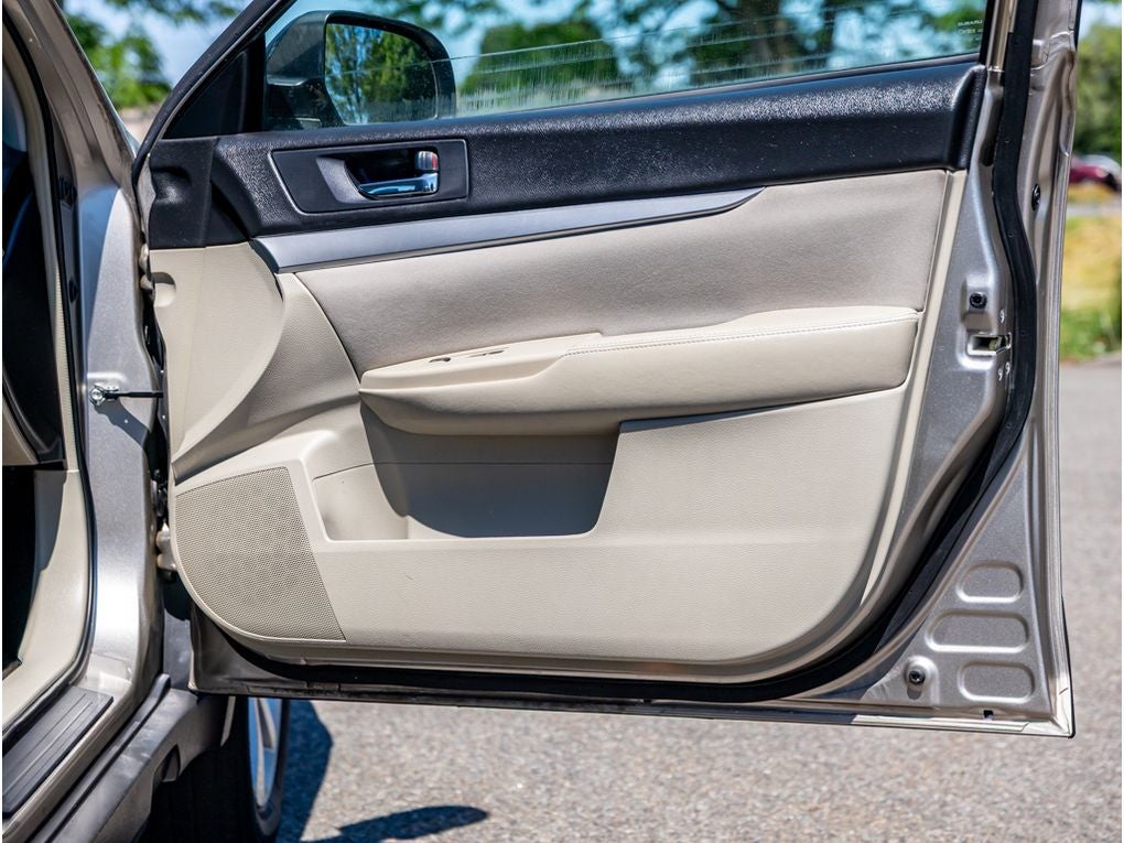 2014 Subaru Outback 2.5i