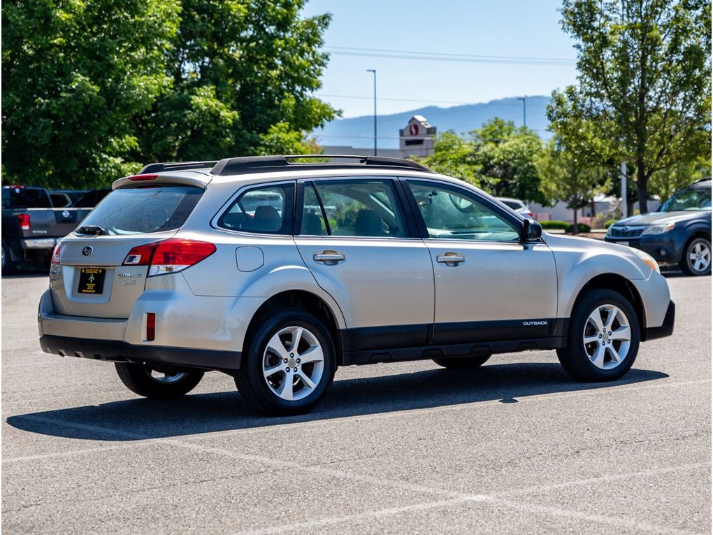2014 Subaru Outback 2.5i