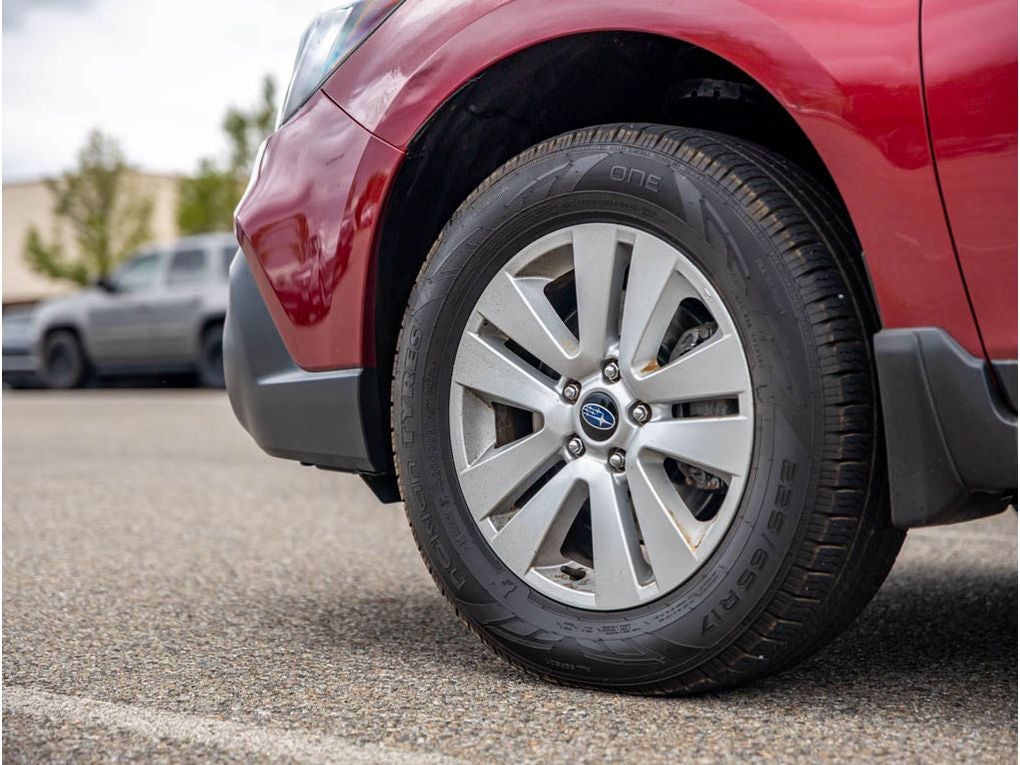 2019 Subaru Outback Base