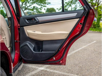 2019 Subaru Outback Base