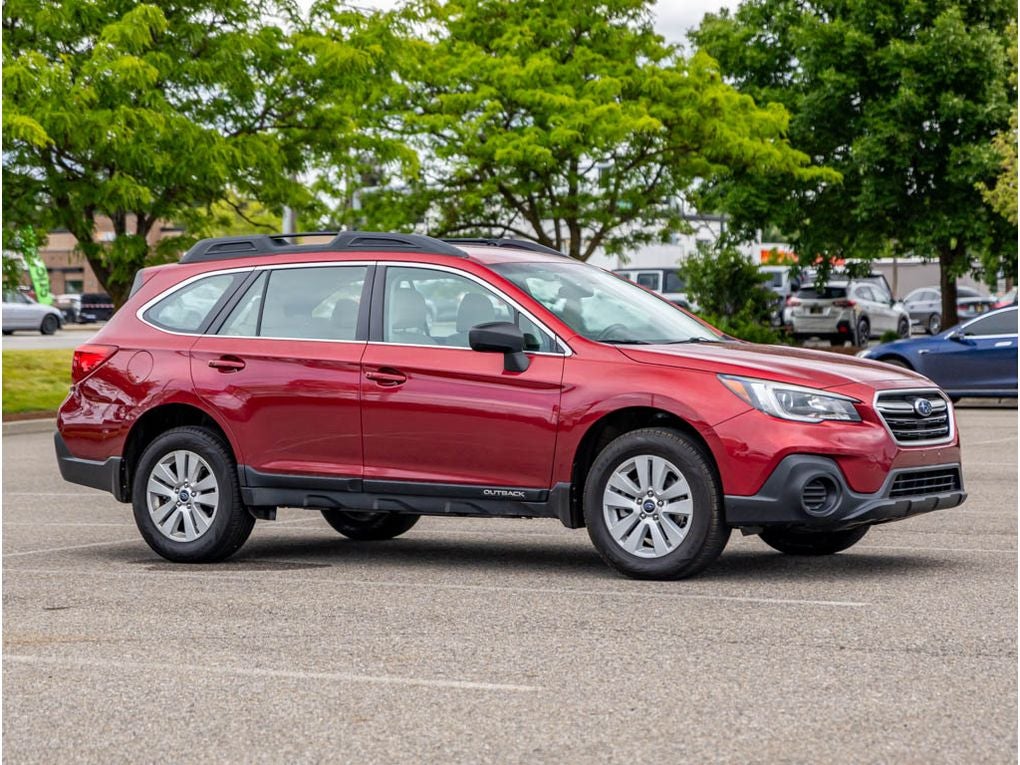 2019 Subaru Outback Base