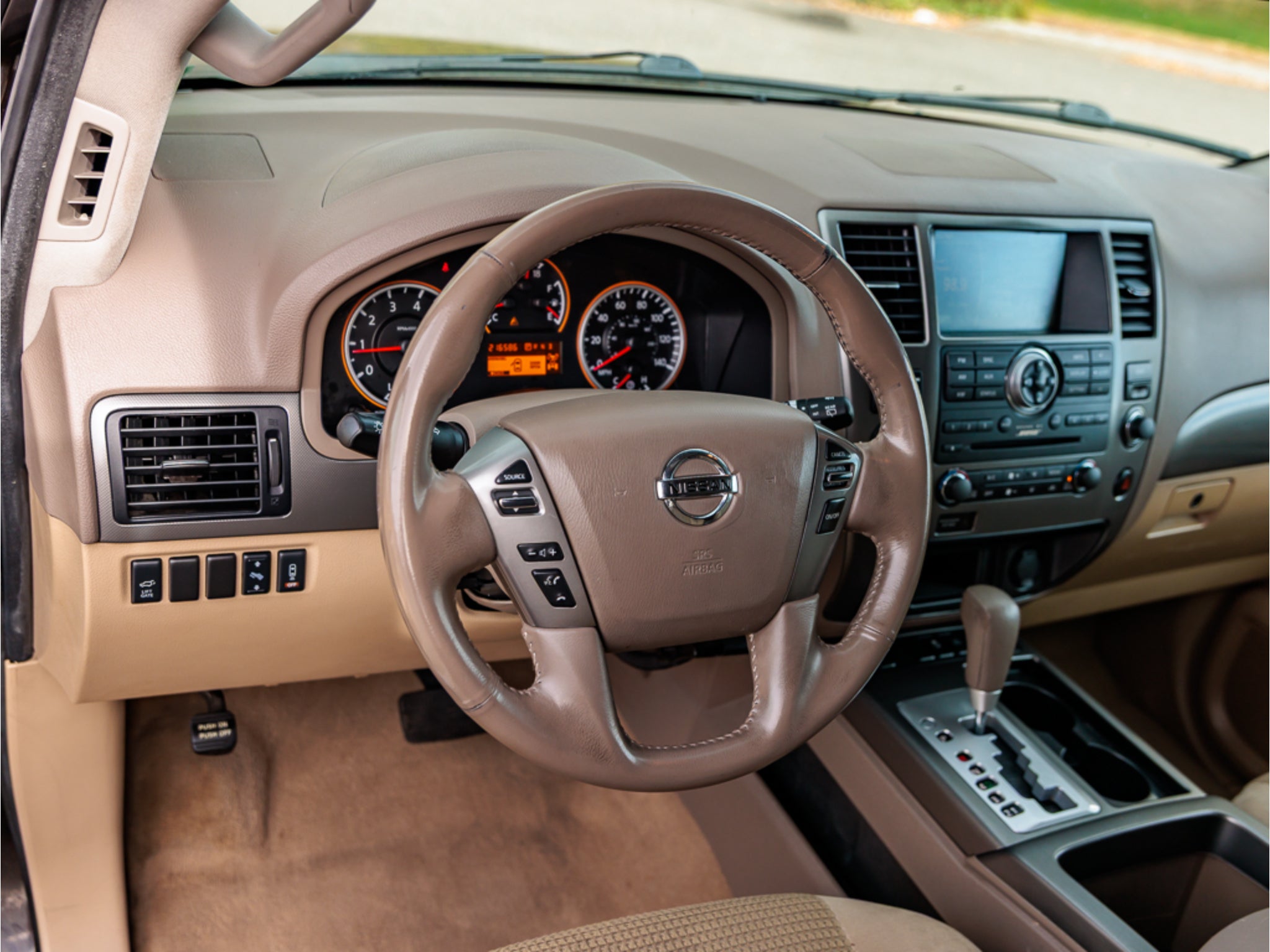 2015 Nissan Armada Base