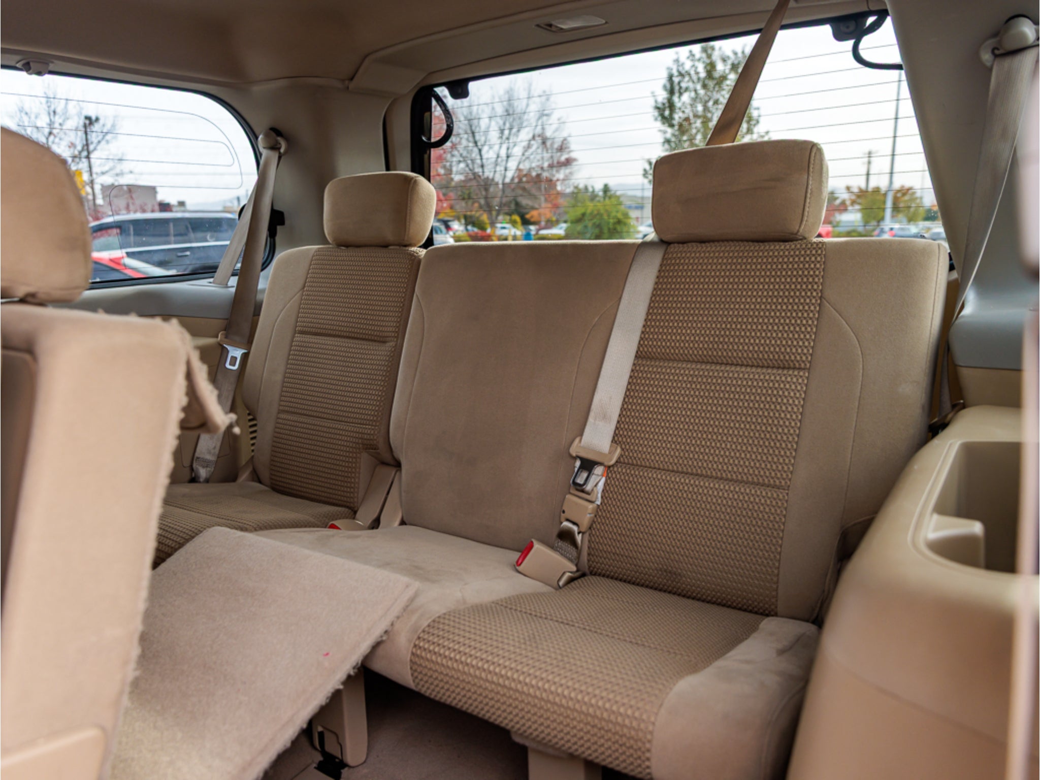 2015 Nissan Armada Base