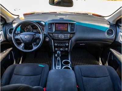 2015 Nissan Pathfinder Base