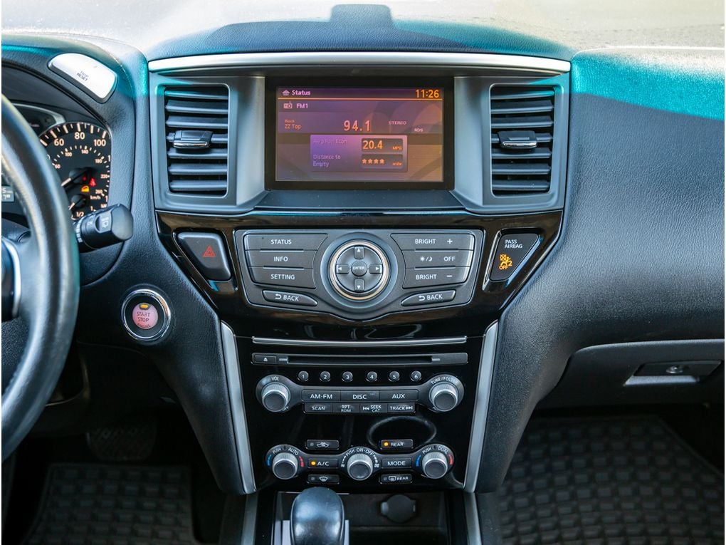 2015 Nissan Pathfinder Base