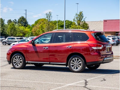 2015 Nissan Pathfinder Base