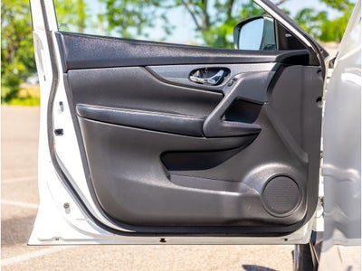 2015 Nissan Rogue Base