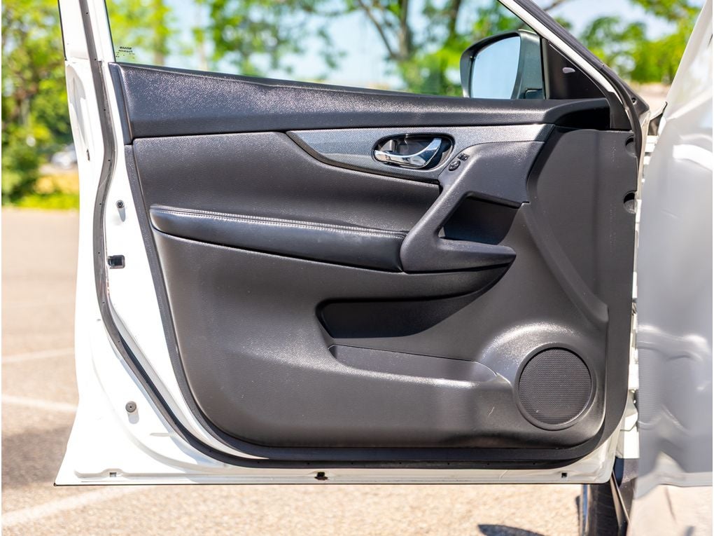 2015 Nissan Rogue Base
