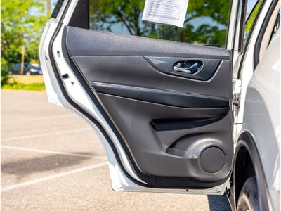 2015 Nissan Rogue Base