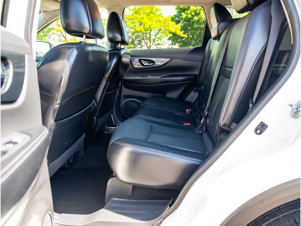 2015 Nissan Rogue Base