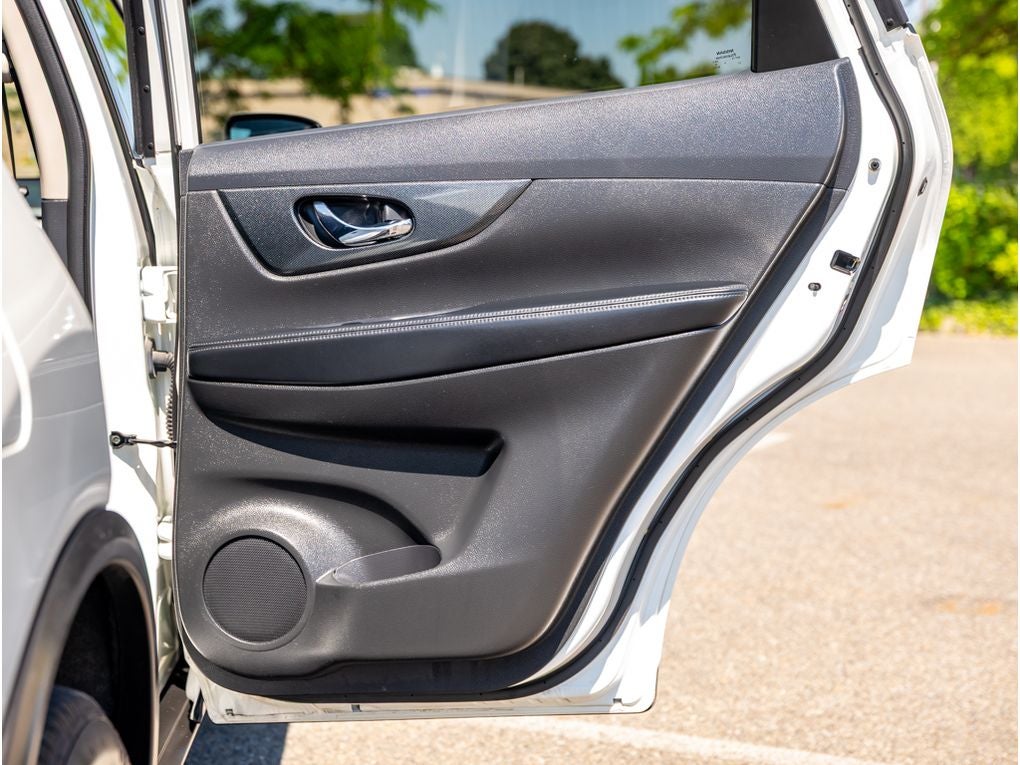 2015 Nissan Rogue Base
