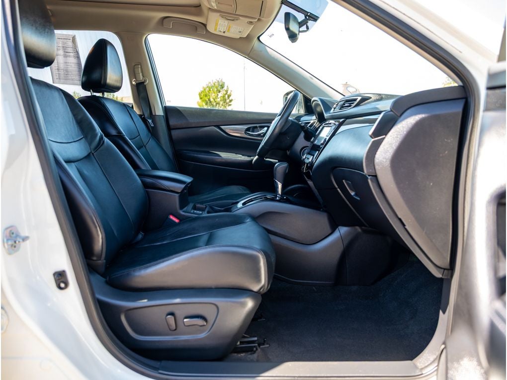 2015 Nissan Rogue Base
