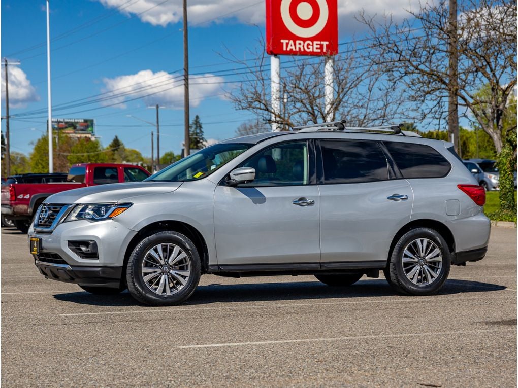 2019 Nissan Pathfinder Base