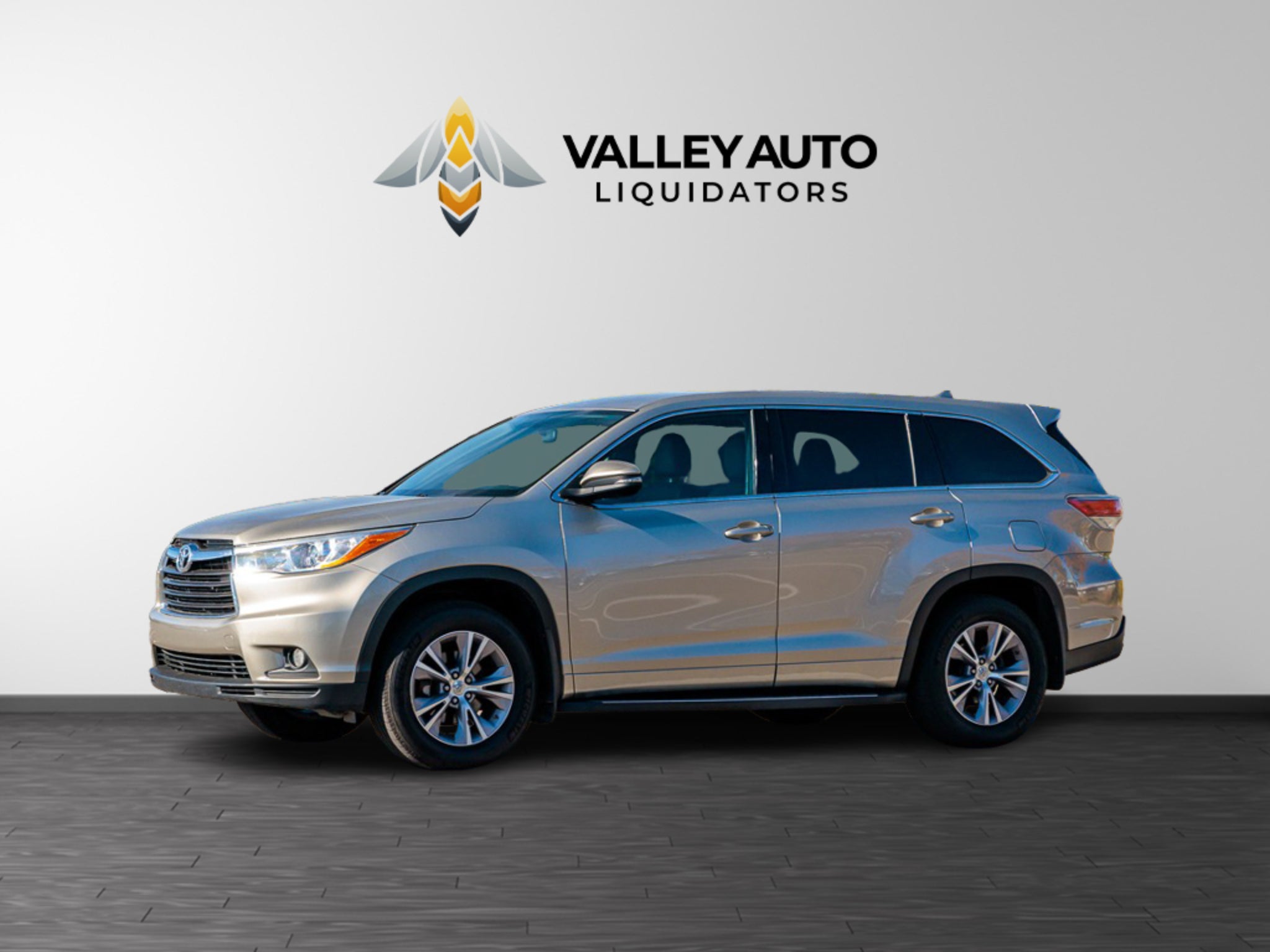 2015 Toyota Highlander LE