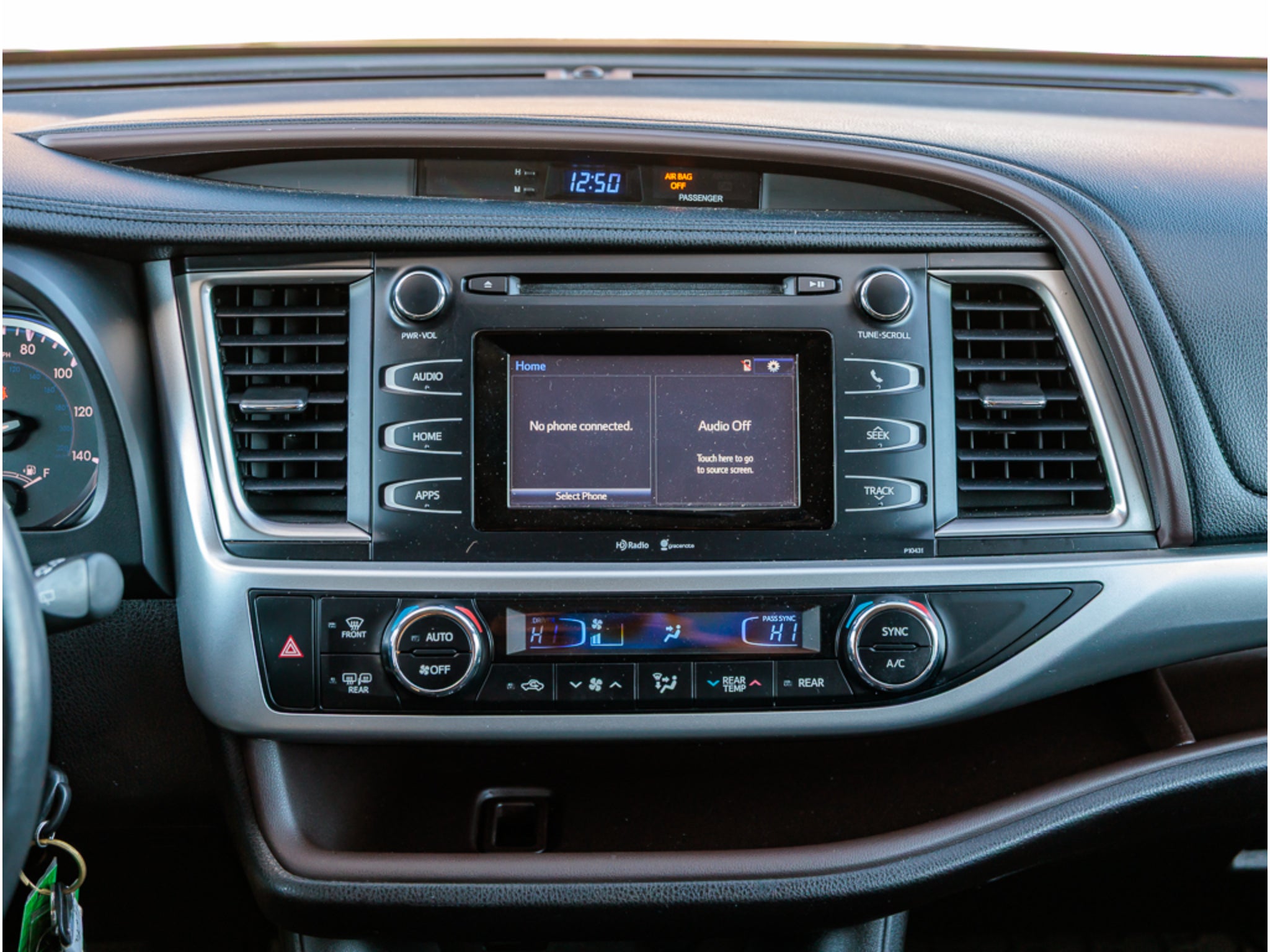 2015 Toyota Highlander LE