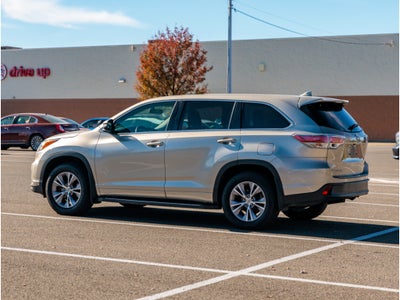 2015 Toyota Highlander LE