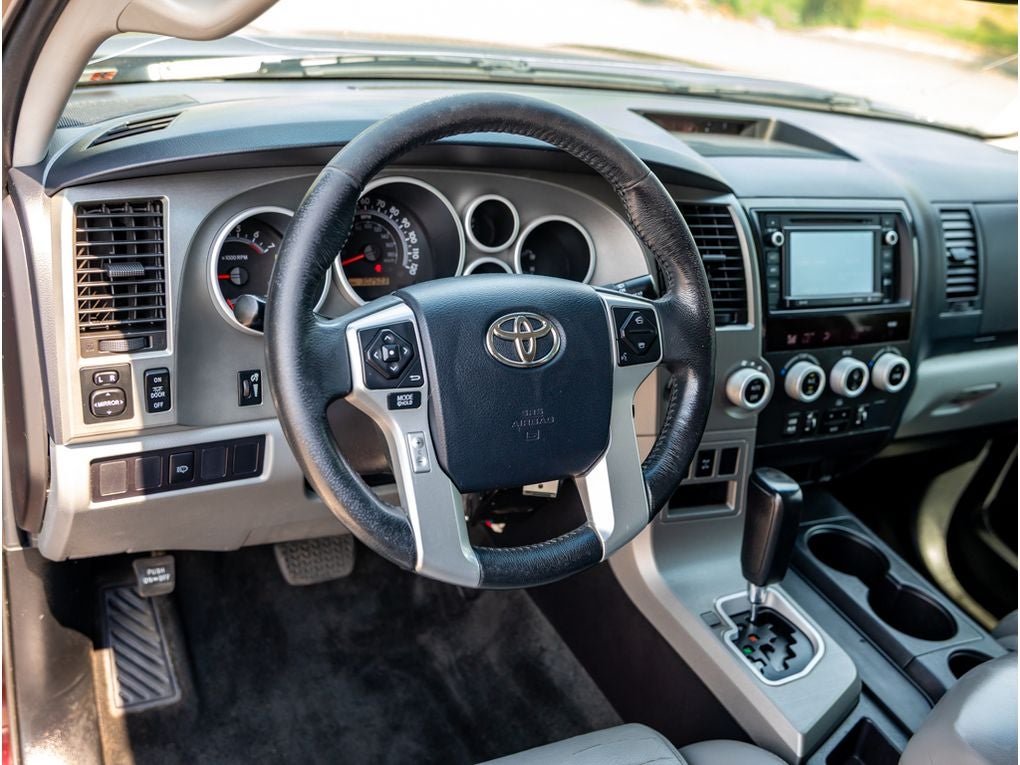 2016 Toyota Sequoia SR5