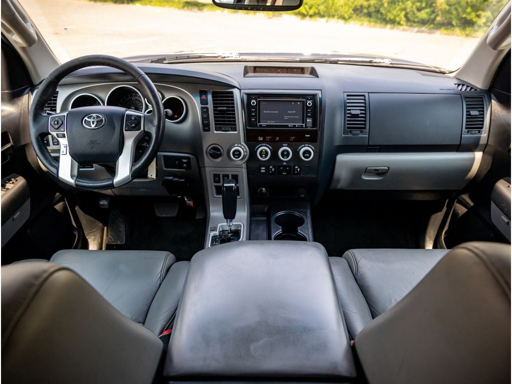 2016 Toyota Sequoia SR5