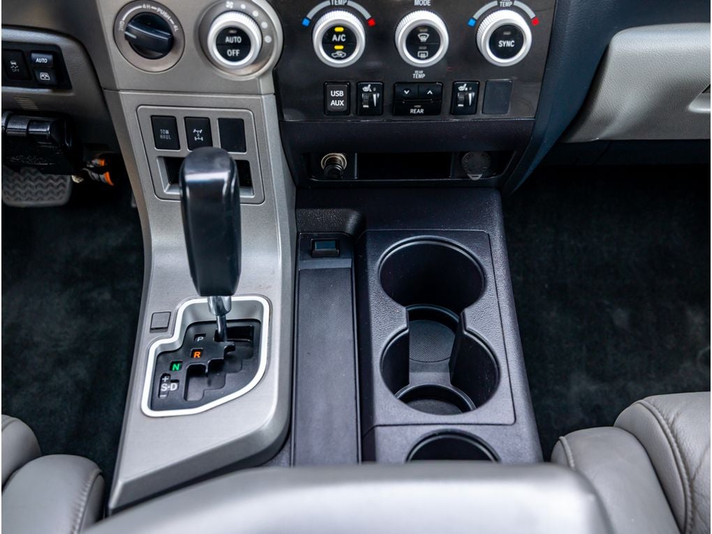 2016 Toyota Sequoia SR5